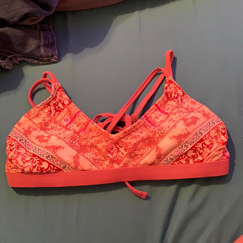 bikini top